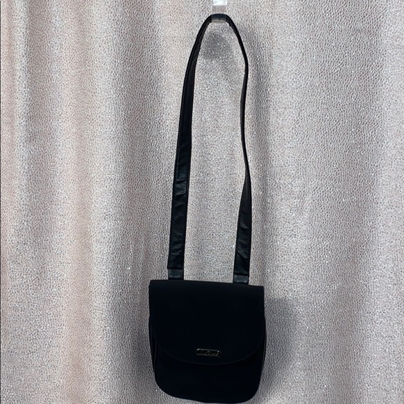 Carlo D’santi Black Nylon Purse - Picture 1 of 8